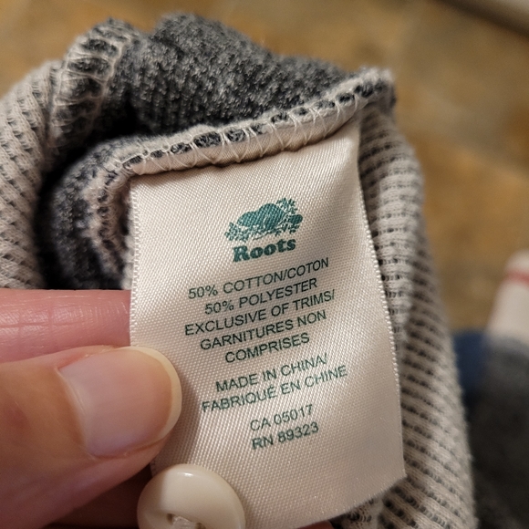 Roots - EUC Waffle Knit Onesie - Picture 10 of 10